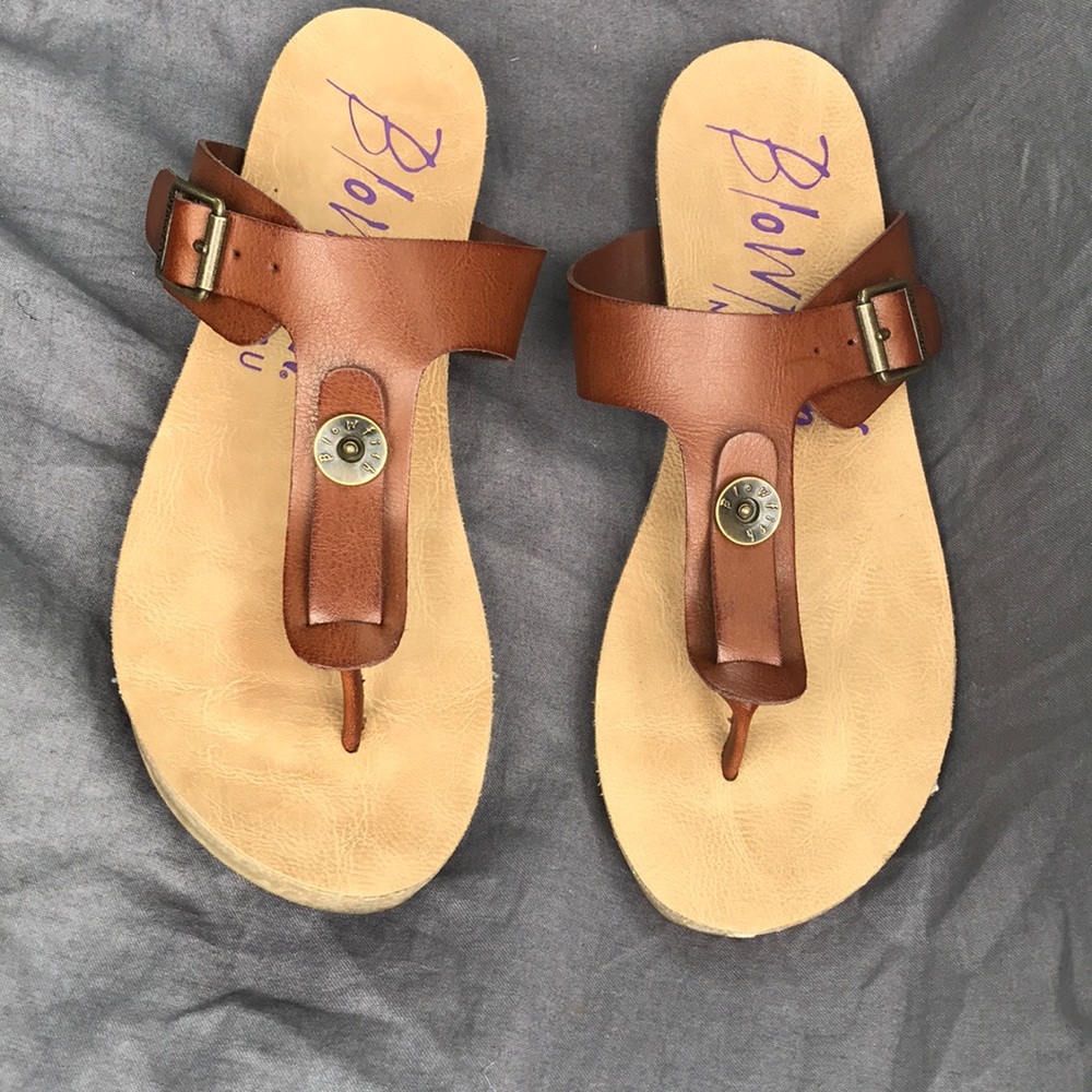 Sandals Blowfish 8.5